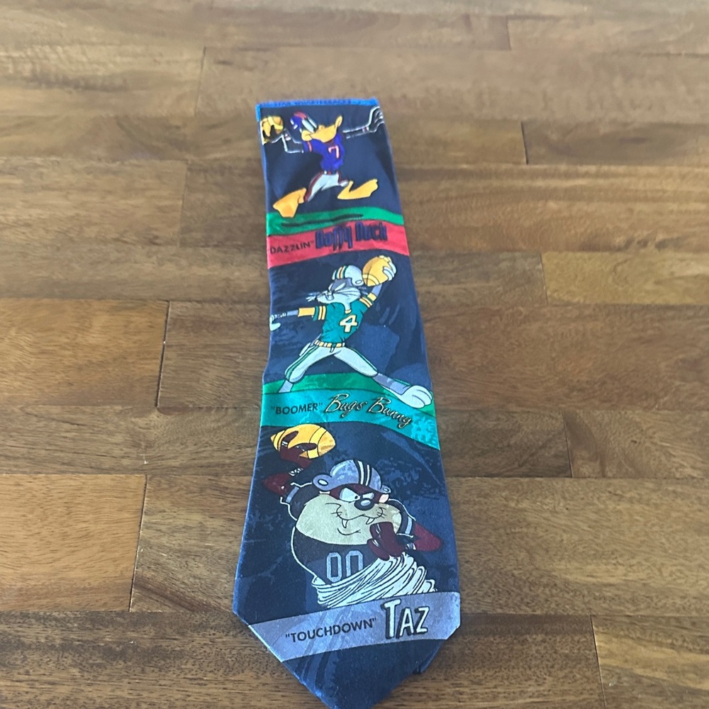 Looney Tunes Character Sports Tie